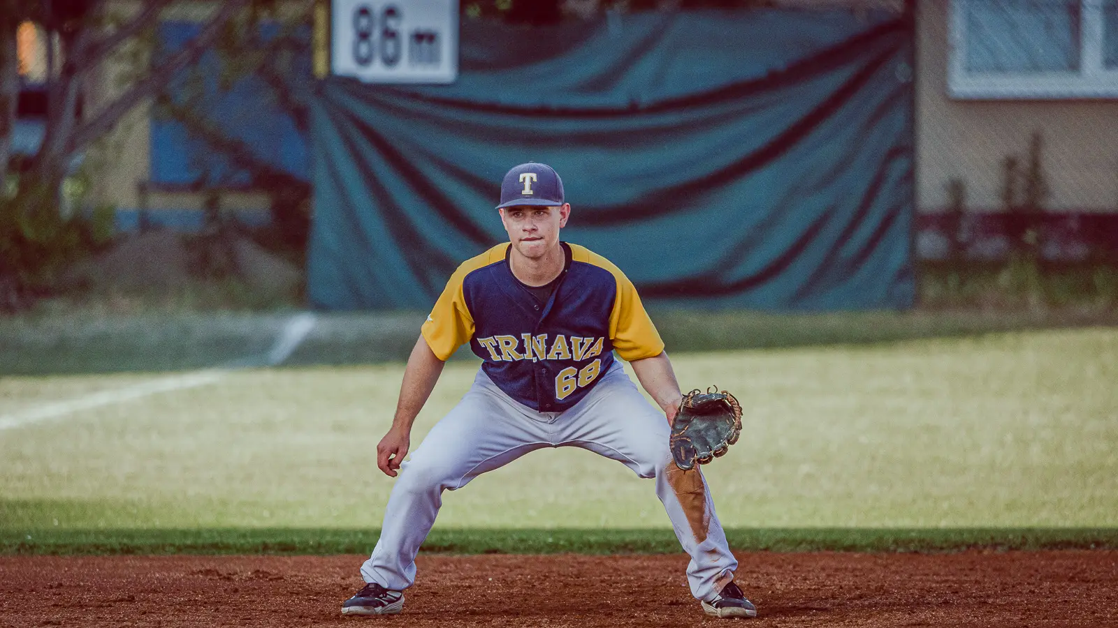pavol-teslik-baseball-apollo-vs-angels-2026-015